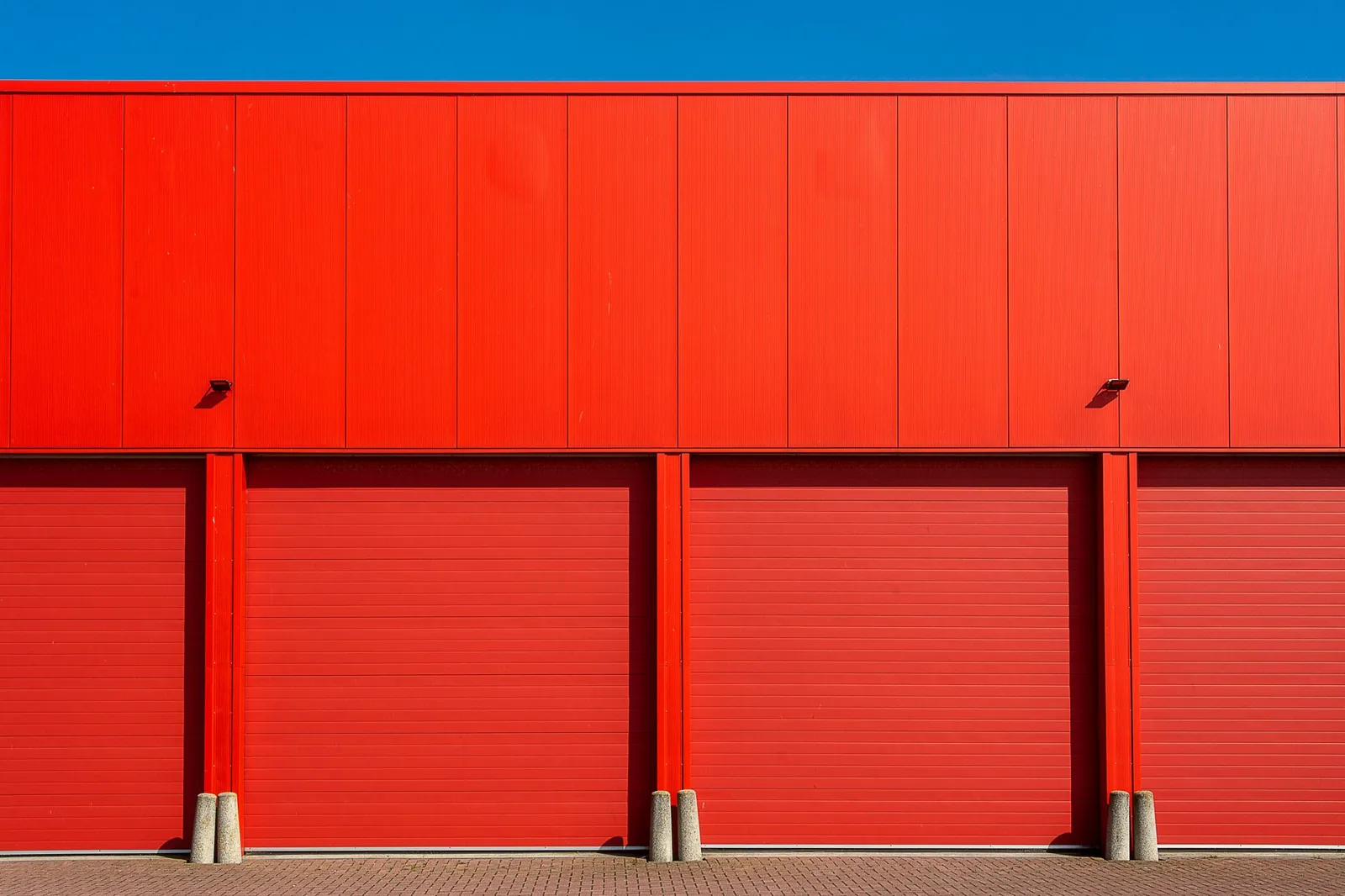 how much does a new garage door with installation cost