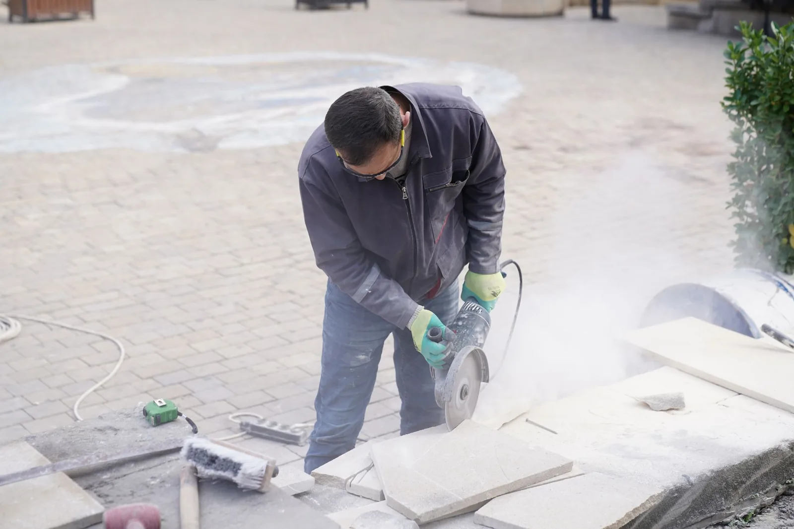 Concrete patio installation cost per square foot